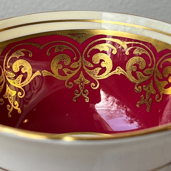 Aynsley England Bone China Tea Cup Ruby Red Floral Center 882 - Picture 6 of 16